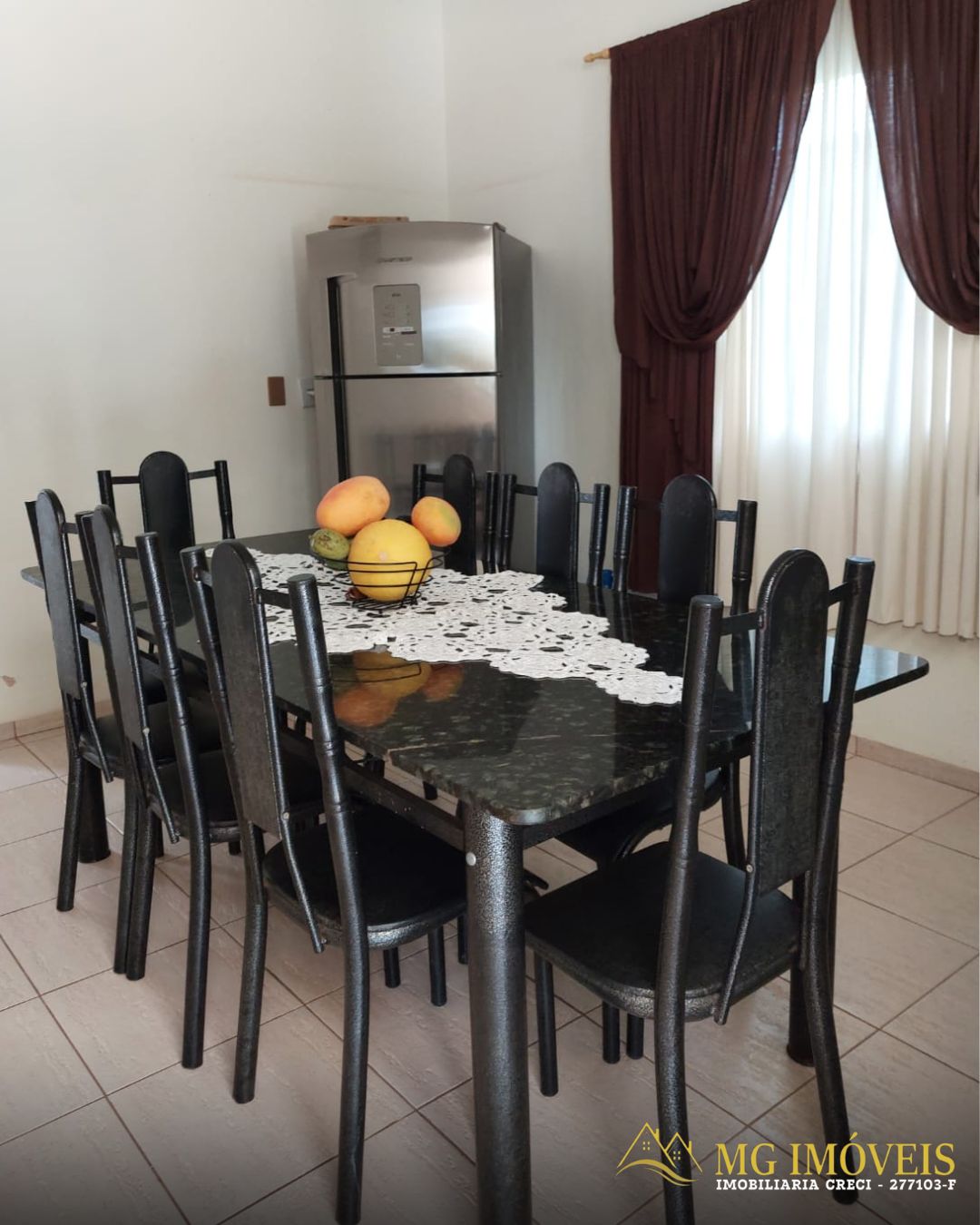 CASA C/ ÁREA GOURMET E PISCINA