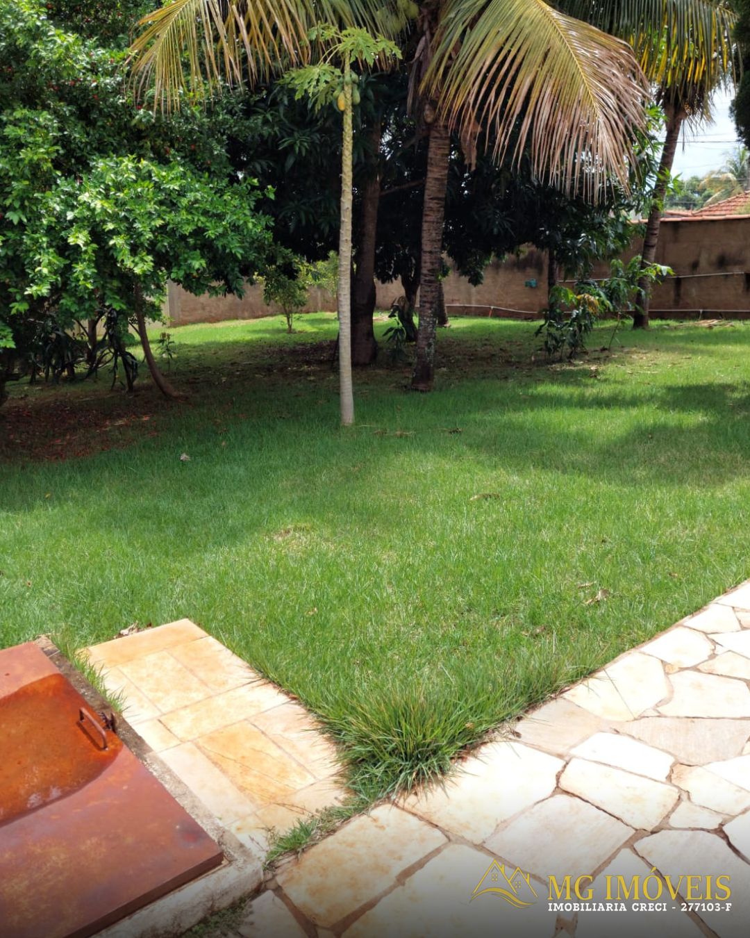 CASA C/ ÁREA GOURMET E PISCINA